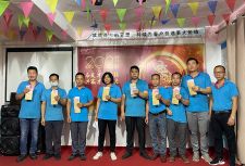 我們5月份又達(dá)標(biāo)了 每一位員工都分紅有獎(jiǎng)金