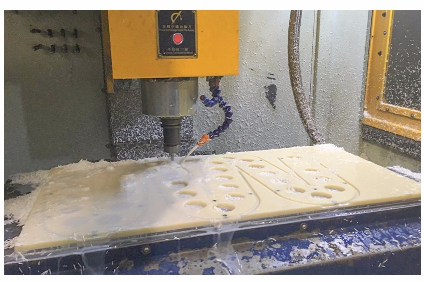 紅膠先進(jìn)先出cnc精密加工