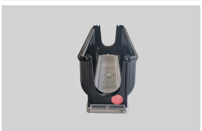 塑料硅片盒正面實(shí)拍圖 塑料硅片盒正面實(shí)拍圖