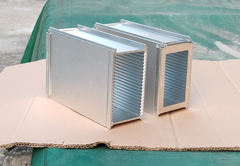 LED支架料盒.jpg LED支架料盒.jpg