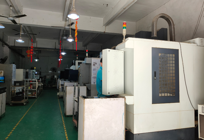 1618912892893157.jpg 晶圓框架盒廠家加工車間.jpg